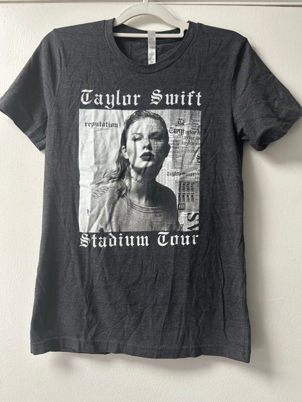 Taylor Swift Black & White Reputation Stadium Tour Tee